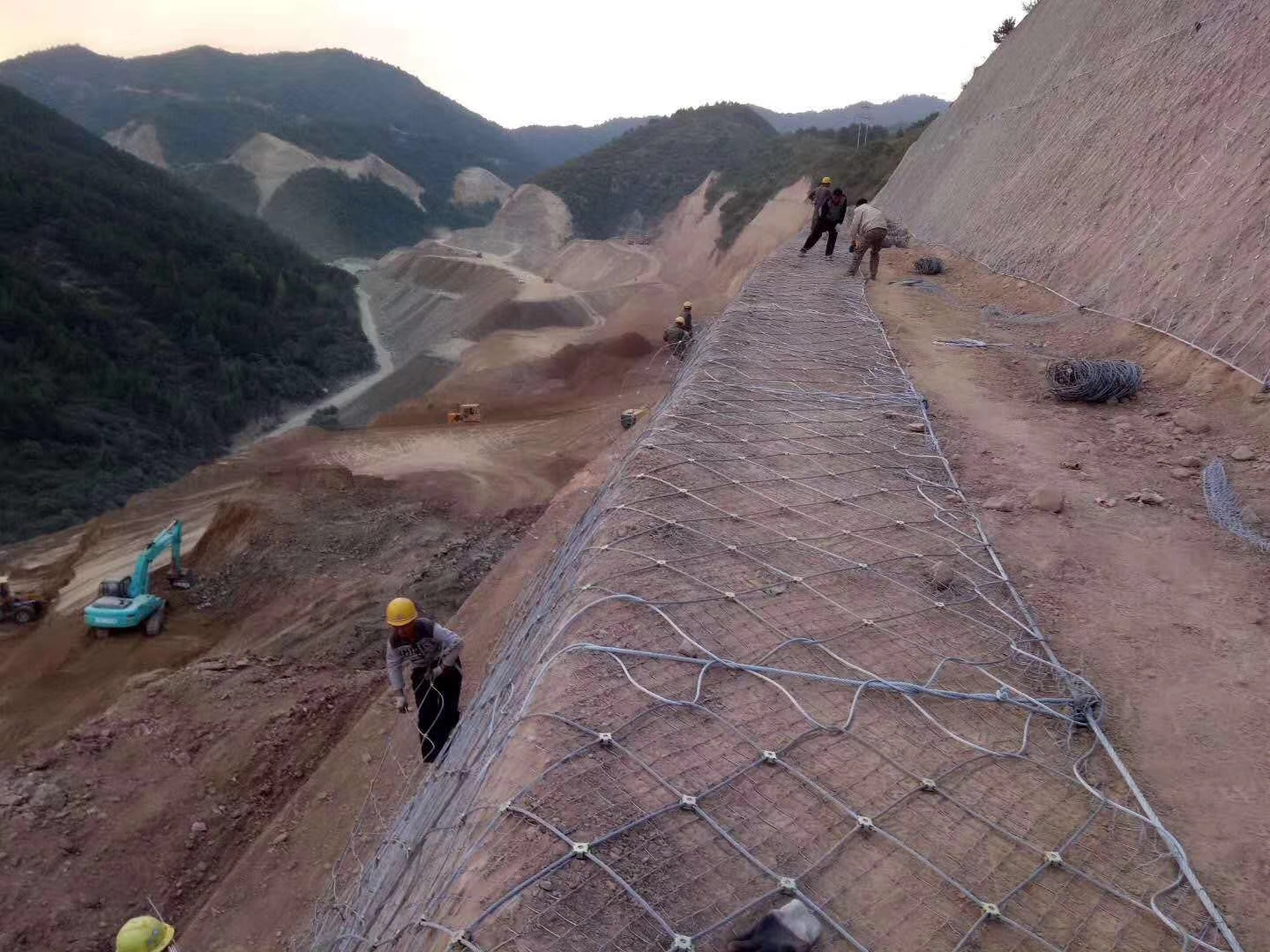 边坡防护网安装